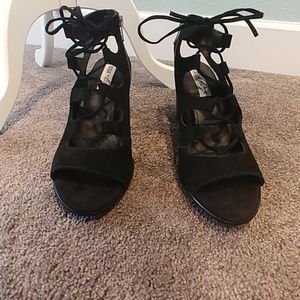Steve Madden Black Lace-Up Heels